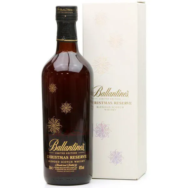 Rượu Ballantine’s Christmas Reserve