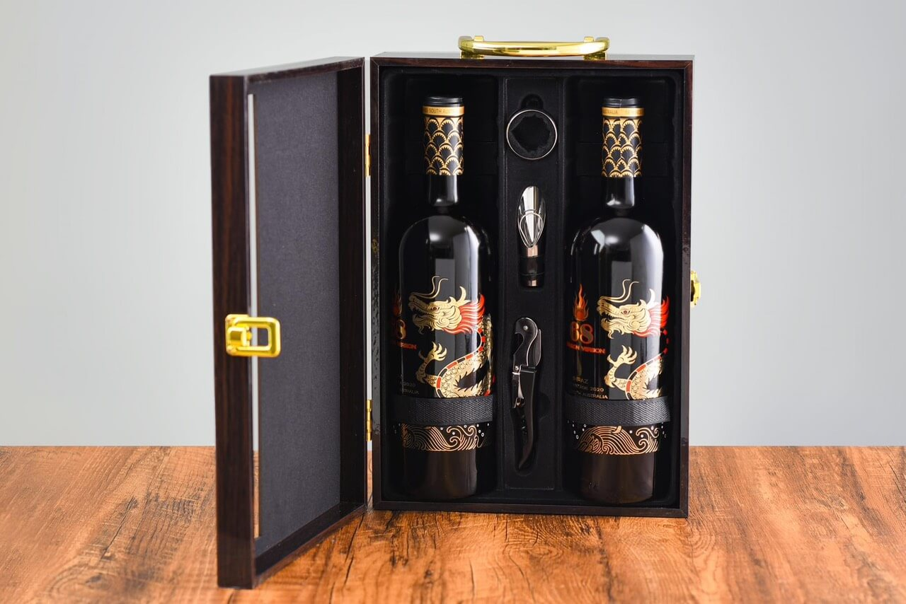 hộp rượu quà Tết rượu vang