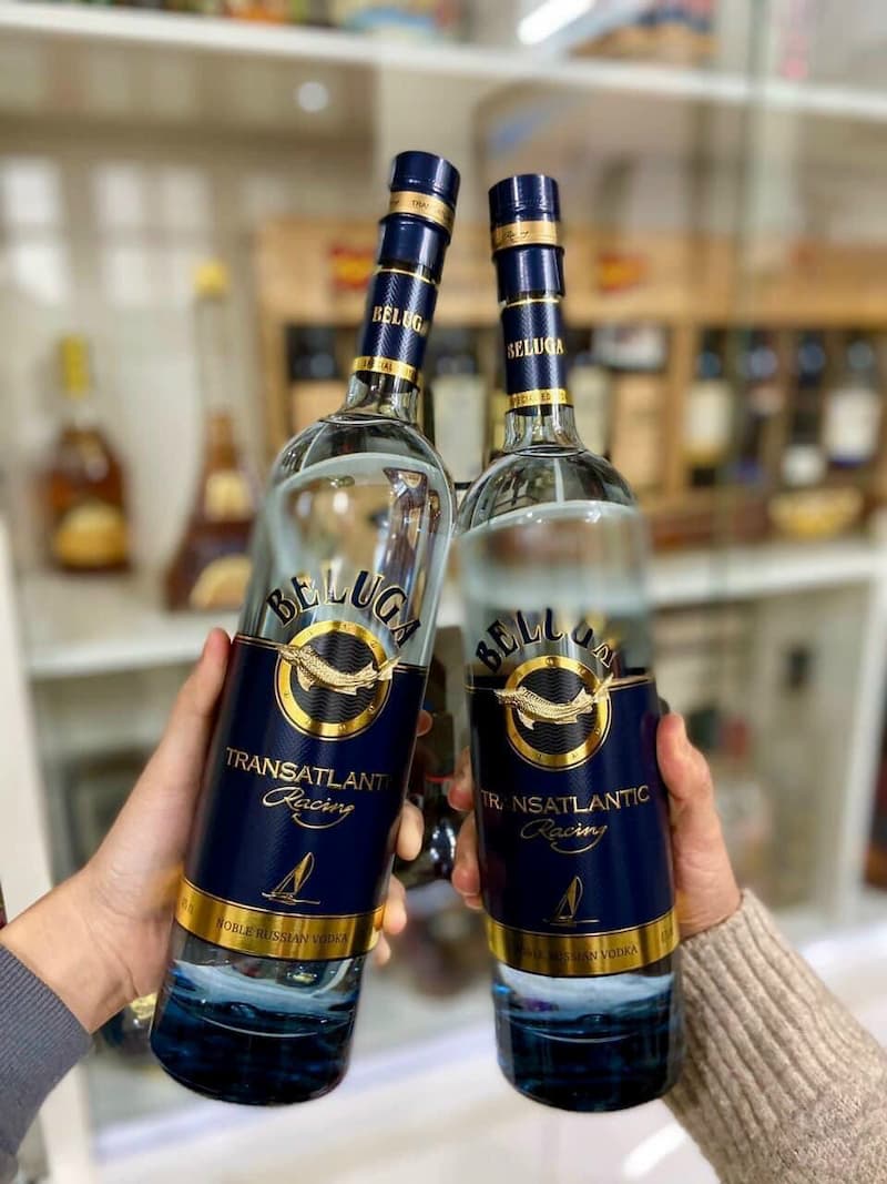 Rượu Beluga Xanh ra mắt lần đầu năm 2011, là dòng vodka cao cấp được sản xuất tại nhà máy Mariinsk, Siberia