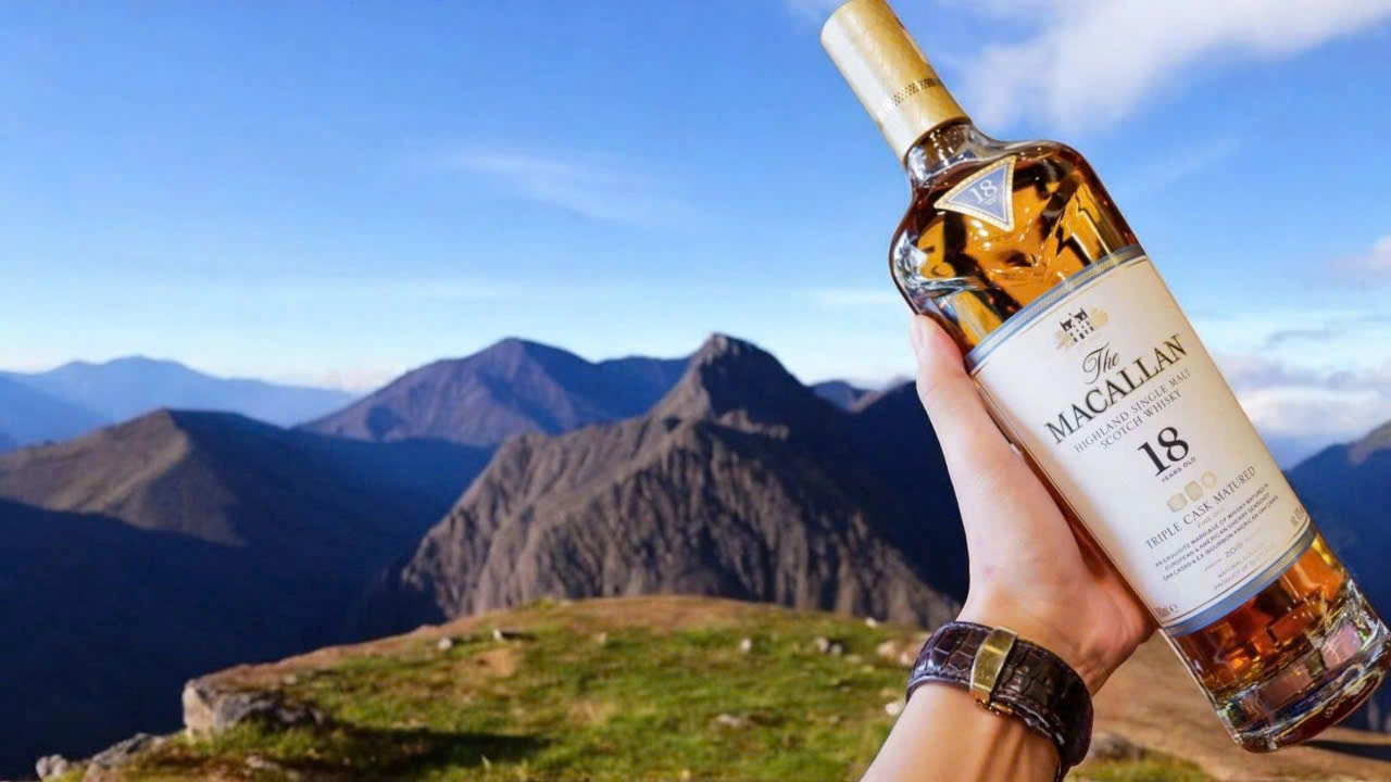 Rượu Macallan 18 Double Cask
