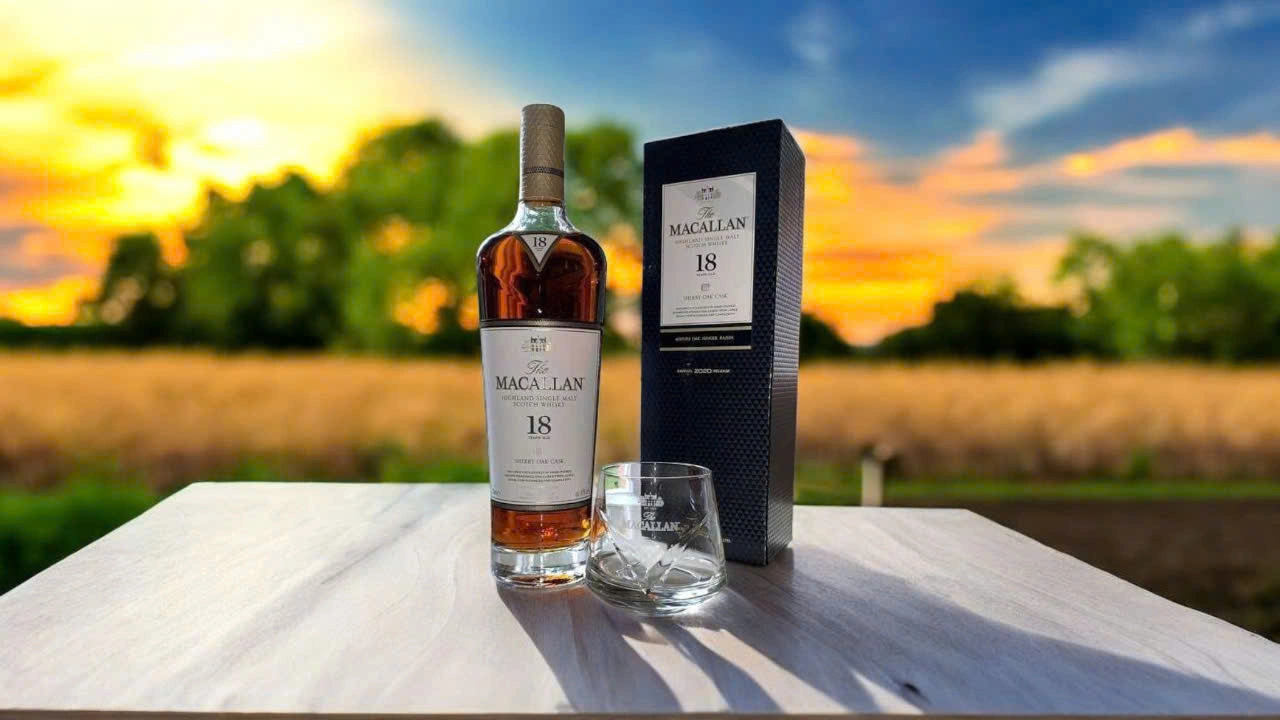 Rượu Macallan 18 Double Cask