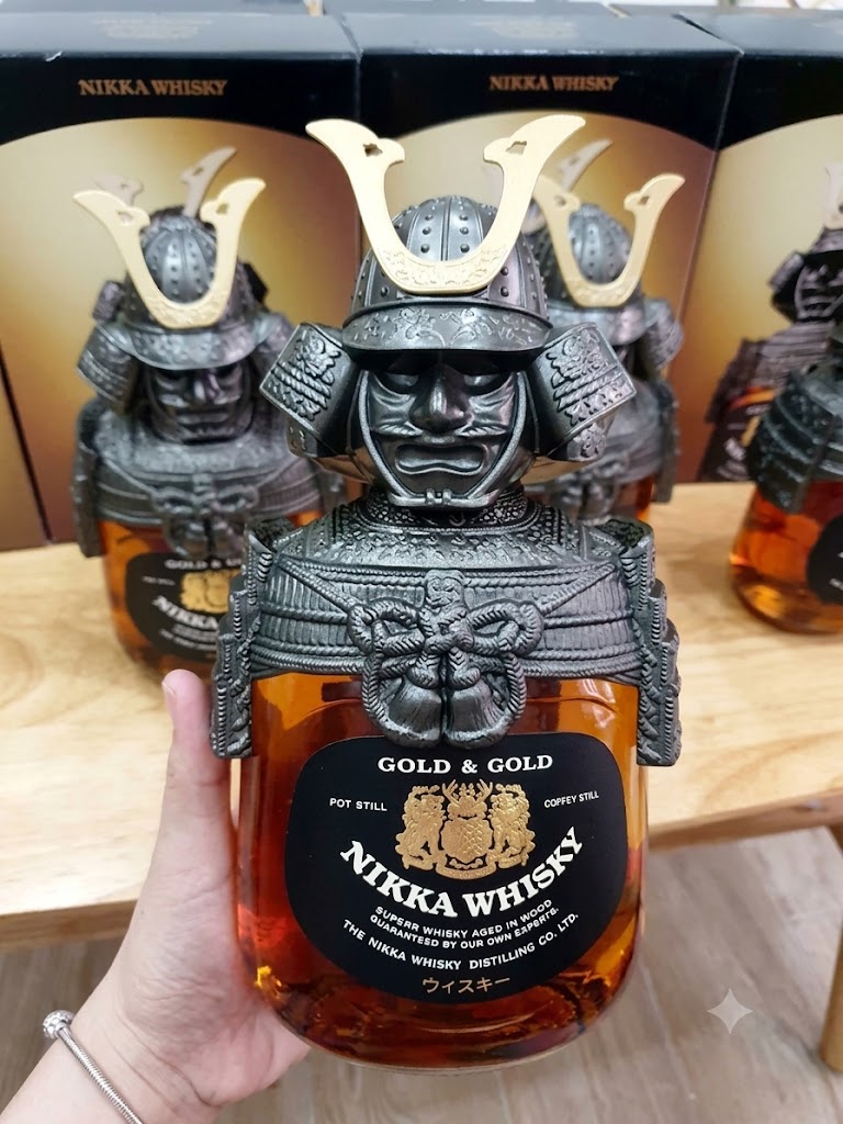 Rượu Nikka Samurai Whisky