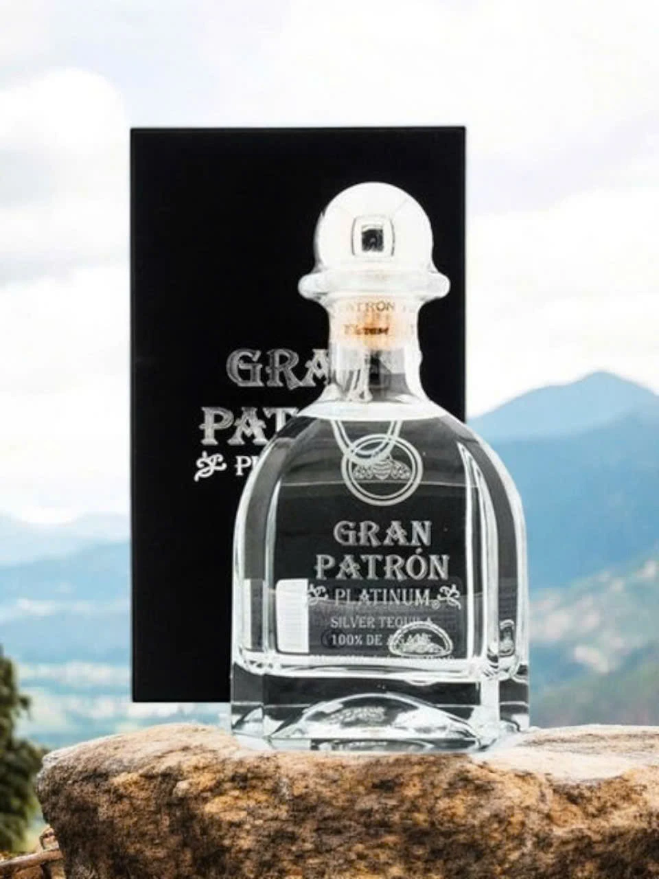 Rượu Gran Patrón Platinum