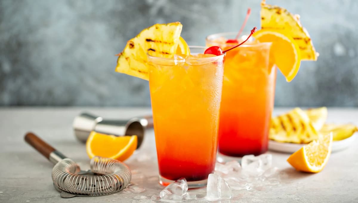 Tequila Sunrise – Bản giao hưởng sắc màu, đẹp mắt như ánh bình minh