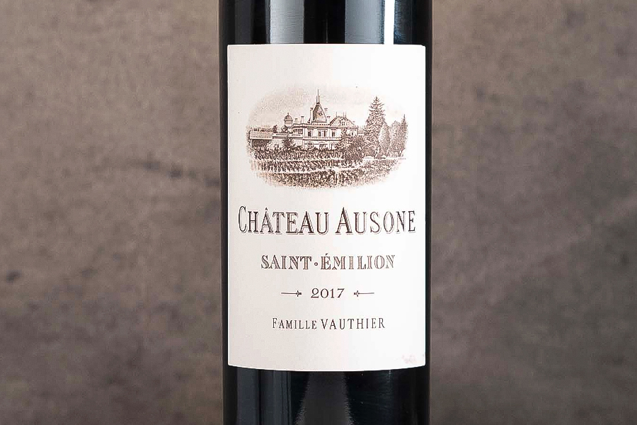Rượu vang Pháp Château Ausone 2017