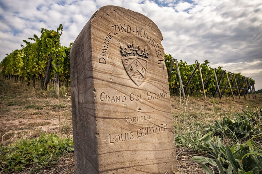 Vang trắng Domaine Zind-Humbrecht Gewurztraminer Roche Roulée