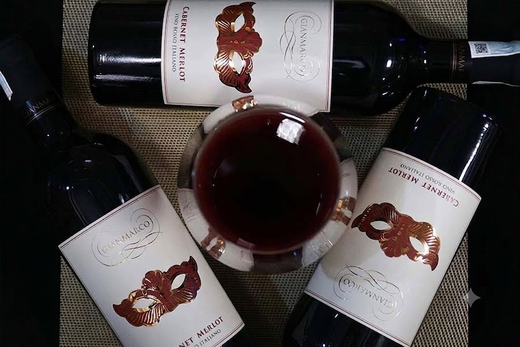 Rượu vang mặt nạ đỏ GIANMARCO CABERNET MERLOT